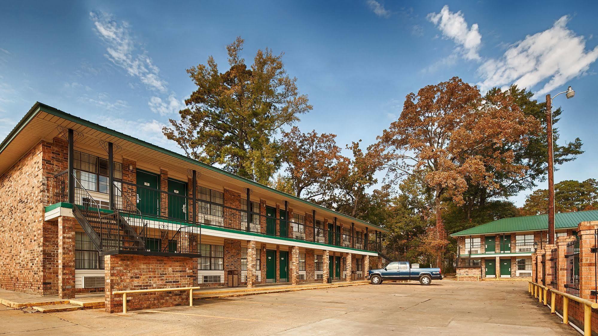 The Winnfield Lodge المظهر الخارجي الصورة